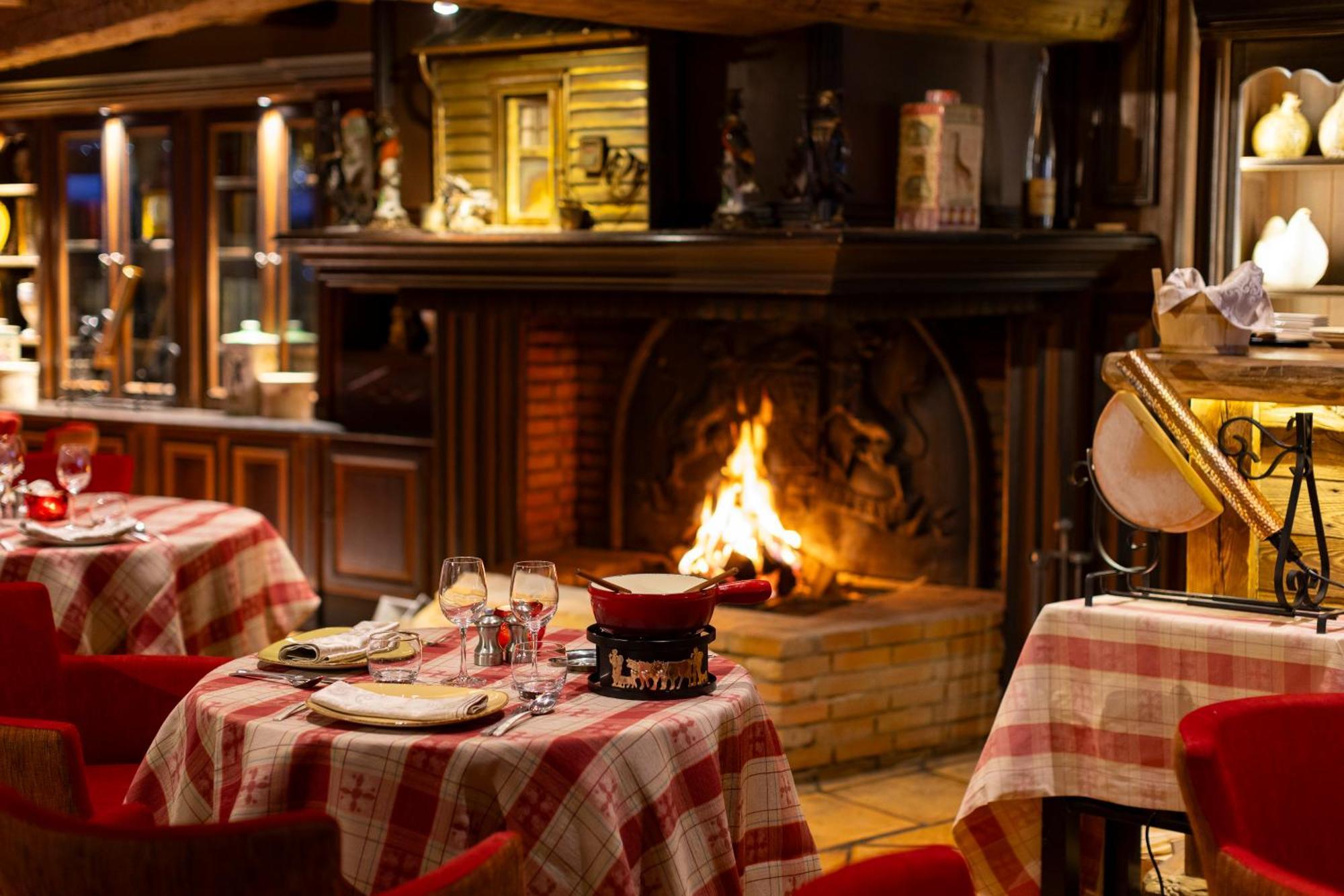 Le Lana Hotel Courchevel Eksteriør billede